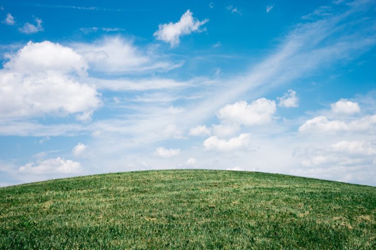 Eco-Friendly Outdoor Adventures: Exploring Nature Responsibly